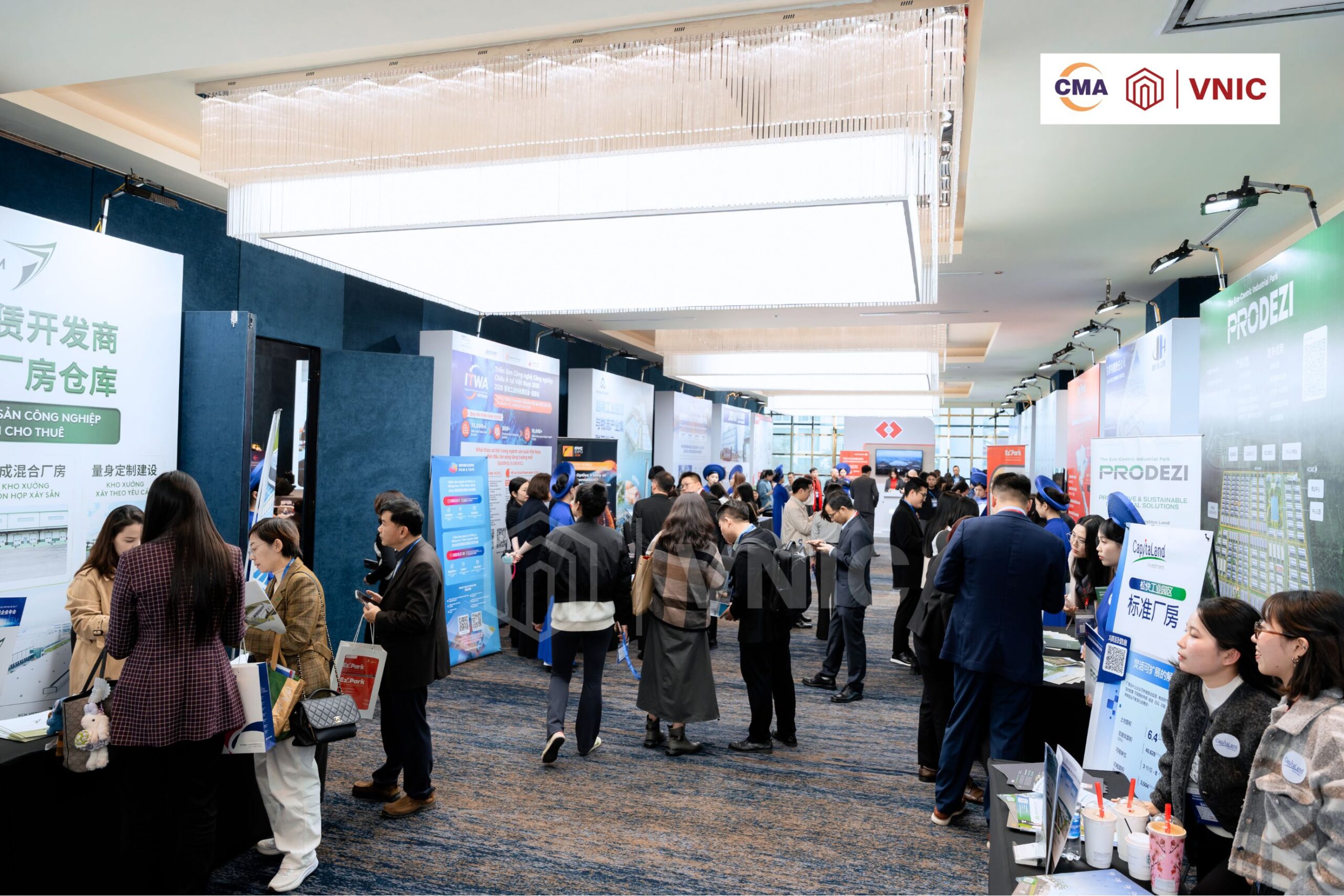 Khu vực gian hàng xúc tiến đầu tư tại sự kiện