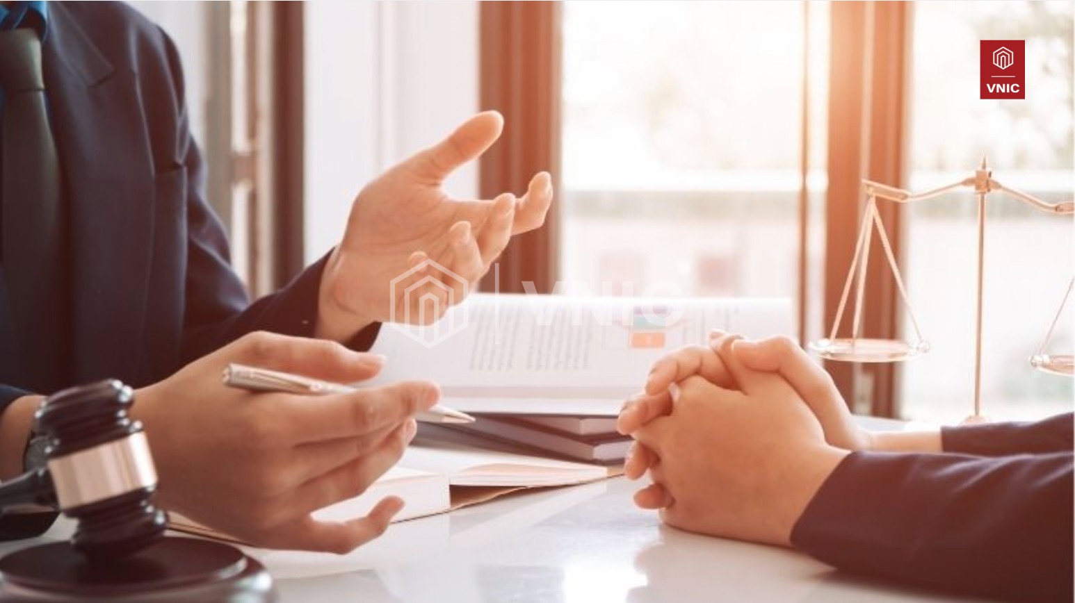 Lựa chọn địa điểm phù hợp và hoàn thiện hồ sơ pháp lý là bước đầu tiên khi đầu tư nhà xưởng EPE